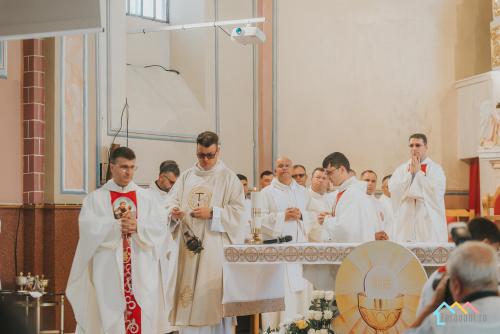 Prima-liturghie-Claudiu-Francu-16